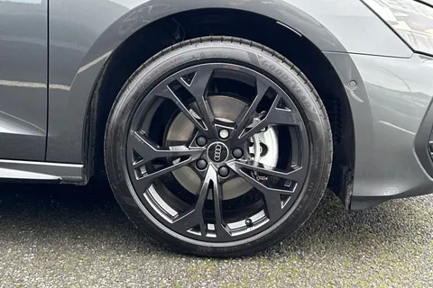 LT75ZWX Audi A3 Black Edition 40 TFSI e  204 PS S tronic Thumbnail #11