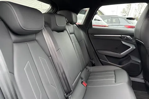 LT75ZWX Audi A3 Black Edition 40 TFSI e  204 PS S tronic Thumbnail #20