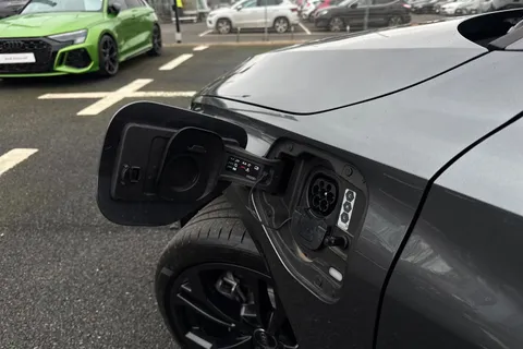 LT75ZWX Audi A3 Black Edition 40 TFSI e  204 PS S tronic Thumbnail #29