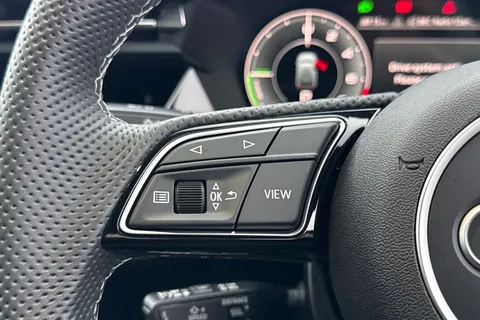 LT75ZWX Audi A3 Black Edition 40 TFSI e  204 PS S tronic Thumbnail #52