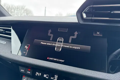 LT75ZWX Audi A3 Black Edition 40 TFSI e  204 PS S tronic Thumbnail #59