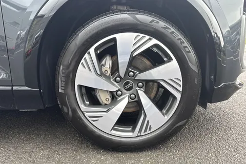 RF74ETL Audi Q6 E-Tron Q6 SUV S line e-tron performance 225,00 kW Thumbnail #11