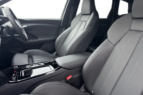 RF74ETL Audi Q6 E-Tron Q6 SUV S line e-tron performance 225,00 kW Thumbnail #17