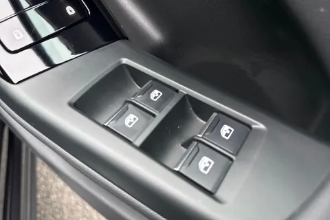 RF74ETL Audi Q6 E-Tron Q6 SUV S line e-tron performance 225,00 kW Thumbnail #27