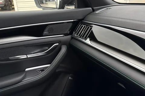 LC25KDV BYD Seal U 1.5 DM-i 26.6kWh Comfort CVT Auto Euro 6 (s/s) 5dr Thumbnail #45