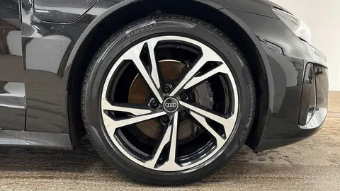 KT72NMA Audi e-tron GT quattro 350,00 kW Thumbnail #4