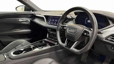 KT72NMA Audi e-tron GT quattro 350,00 kW Thumbnail #6