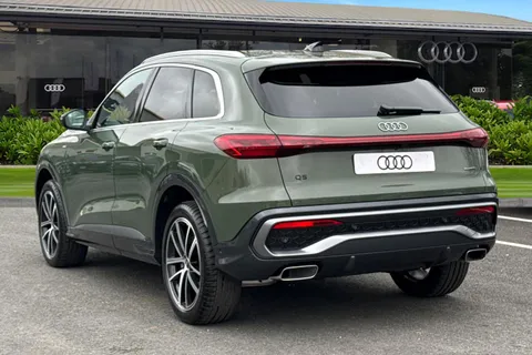  Audi Q5 2.0 TFSI S line S Tronic quattro Euro 6 (s/s) 5dr Thumbnail #3