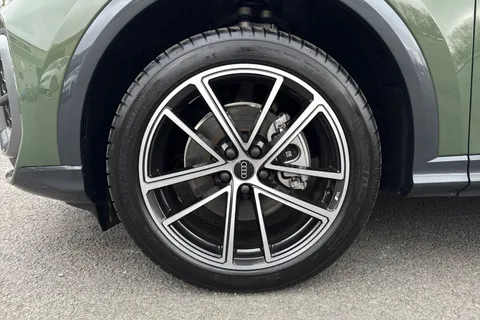 Audi Q5 2.0 TFSI S line S Tronic quattro Euro 6 (s/s) 5dr Thumbnail #13
