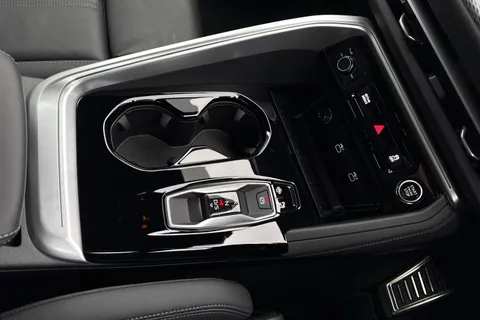  Audi Q5 2.0 TFSI S line S Tronic quattro Euro 6 (s/s) 5dr Thumbnail #23