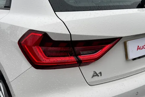 PN22LHG Audi A1 Sport 30 TFSI 110 PS S tronic Thumbnail #8