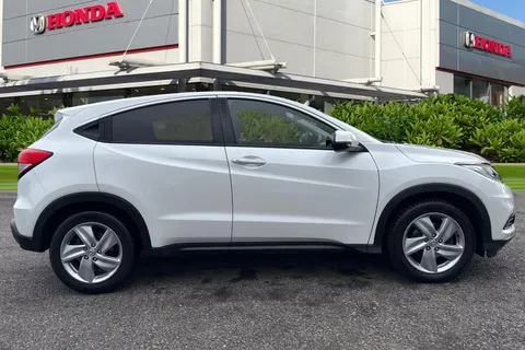 MM68FPD Honda HR-V 1.5 i-VTEC SE CVT 5dr Thumbnail #3