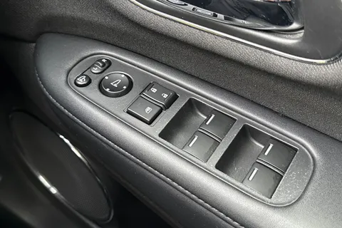 MM68FPD Honda HR-V 1.5 i-VTEC SE CVT 5dr Thumbnail #41