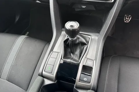 OW17WFV Honda Civic 1.0 VTEC Turbo SR 5dr Thumbnail #23