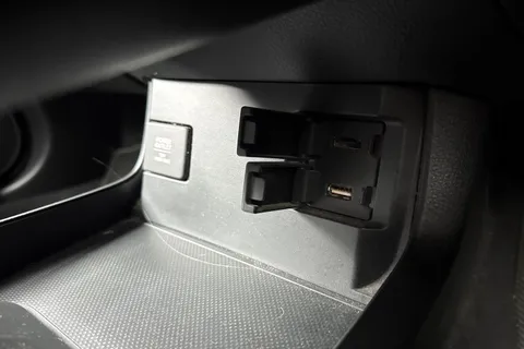 OW17WFV Honda Civic 1.0 VTEC Turbo SR 5dr Thumbnail #37