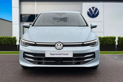 KM75BVA Volkswagen Golf 1.5 TSI 204 Style eHybrid 5dr DSG Thumbnail #6