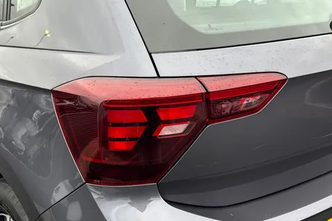 MM72LHU Volkswagen Polo 1.0 Life 5dr Thumbnail #8