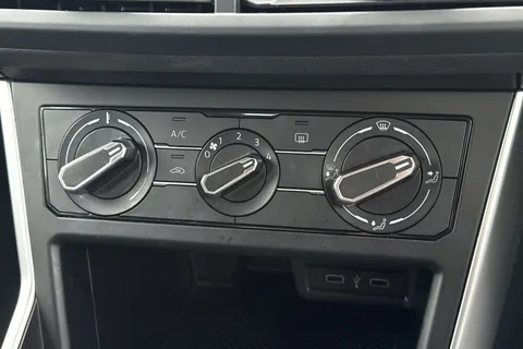 MM72LHU Volkswagen Polo 1.0 Life 5dr Thumbnail #22