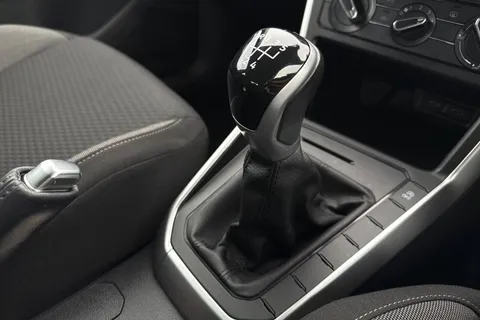 MM72LHU Volkswagen Polo 1.0 Life 5dr Thumbnail #33