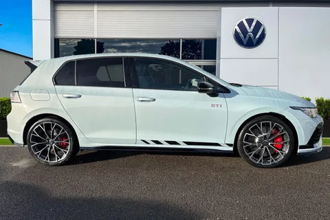 CY75AYA Volkswagen Golf 2.0 TSI 300 GTI Clubsport 5dr DSG ⭐Leather, Sunroof, DCC, Performance packa Thumbnail #4