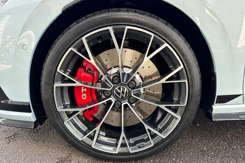 CY75AYA Volkswagen Golf 2.0 TSI 300 GTI Clubsport 5dr DSG ⭐Leather, Sunroof, DCC, Performance packa Thumbnail #12