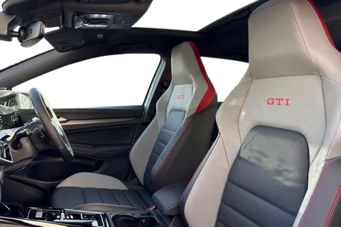 CY75AYA Volkswagen Golf 2.0 TSI 300 GTI Clubsport 5dr DSG ⭐Leather, Sunroof, DCC, Performance packa Thumbnail #16