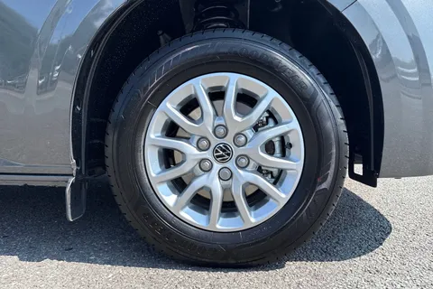 DF25GHD Volkswagen Transporter 2.0 TDI 110 Commerce Pro Van Thumbnail #9