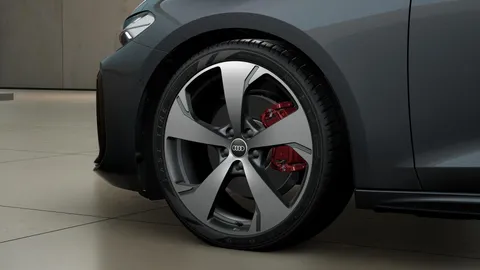  Audi A5 2.0 TFSI Edition 1 Saloon S Tronic Euro 6 (s/s) 5dr Thumbnail #4