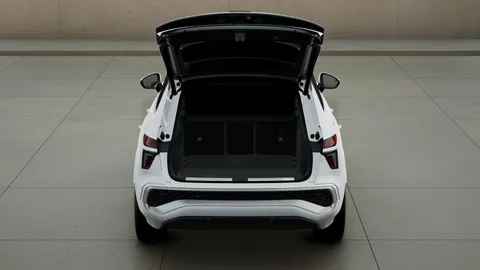  Audi Q3 1.5 TFSI S line S Tronic Euro 6 (s/s) 5dr Thumbnail #6