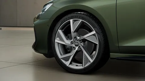  Audi A3 1.5 TFSI Black Edition Sportback Euro 6 (s/s) 5dr Thumbnail #4