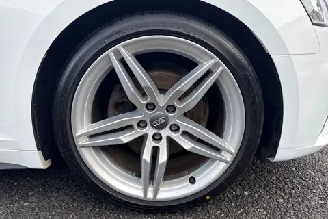 PY19XYV Audi A5 2.0 TFSI 35 S line Sportback S Tronic Euro 6 (s/s) 5dr Thumbnail #14
