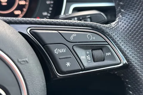 PY19XYV Audi A5 2.0 TFSI 35 S line Sportback S Tronic Euro 6 (s/s) 5dr Thumbnail #42