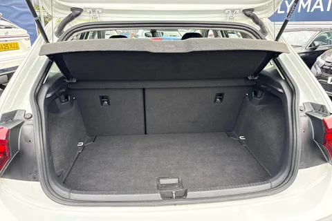 PK22DVW Volkswagen Polo 1.0 TSI Life Euro 6 (s/s) 5dr Thumbnail #8