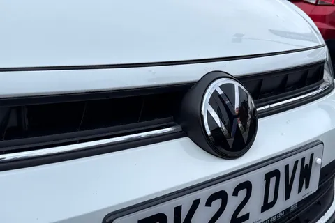 PK22DVW Volkswagen Polo 1.0 TSI Life Euro 6 (s/s) 5dr Thumbnail #27