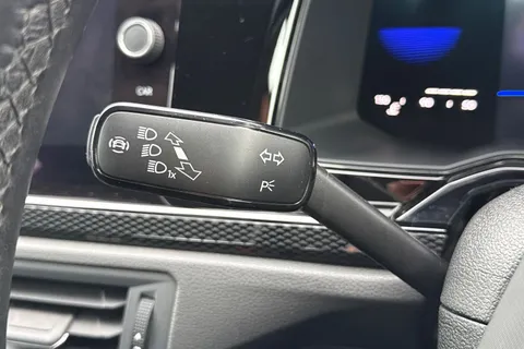 PK22DVW Volkswagen Polo 1.0 TSI Life Euro 6 (s/s) 5dr Thumbnail #39