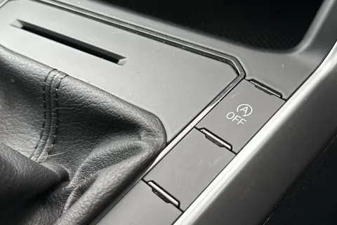 PK22DVW Volkswagen Polo 1.0 TSI Life Euro 6 (s/s) 5dr Thumbnail #47