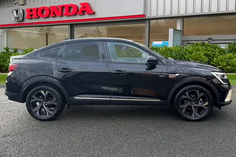 EY72ZBC Renault Arkana 1.6 E-Tech full hybrid 145 Engineered 5dr Auto Thumbnail #4