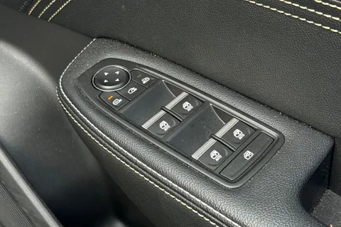 EY72ZBC Renault Arkana 1.6 E-Tech full hybrid 145 Engineered 5dr Auto Thumbnail #24