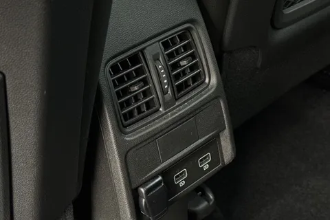 EY72ZBC Renault Arkana 1.6 E-Tech full hybrid 145 Engineered 5dr Auto Thumbnail #36