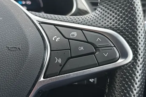 EY72ZBC Renault Arkana 1.6 E-Tech full hybrid 145 Engineered 5dr Auto Thumbnail #40