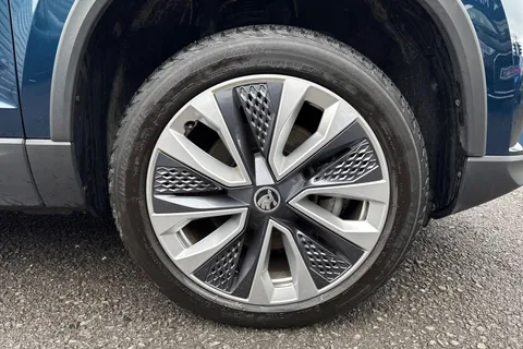 DF72JSZ Škoda Karoq 1.5 TSI ACT SE L DSG Euro 6 (s/s) 5dr Thumbnail #11