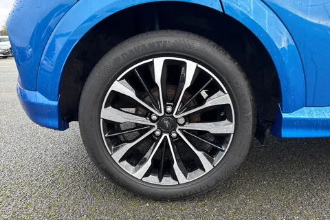 PA21UTM Ford Puma 1.0T EcoBoost MHEV ST-Line X Vignale Euro 6 (s/s) 5dr Thumbnail #11