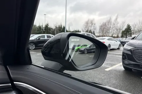 DN75NFH Audi S5 Avant Edition 1 TFSI 367 PS S tronic Thumbnail #22