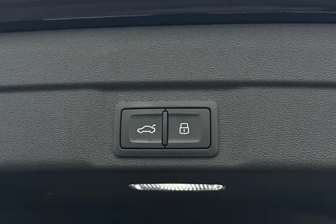 DN75NFH Audi S5 Avant Edition 1 TFSI 367 PS S tronic Thumbnail #48