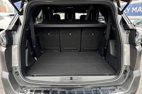 FV73LTF PEUGEOT 5008 1.5 BlueHDi Allure Premium + SUV 5dr Diesel EAT Euro 6 (s/s) (130 ps) Thumbnail #8