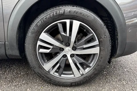 FV73LTF PEUGEOT 5008 1.5 BlueHDi Allure Premium + SUV 5dr Diesel EAT Euro 6 (s/s) (130 ps) Thumbnail #14