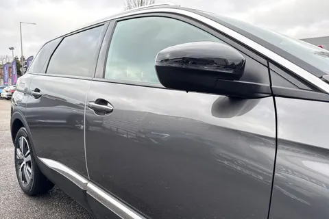 FV73LTF PEUGEOT 5008 1.5 BlueHDi Allure Premium + SUV 5dr Diesel EAT Euro 6 (s/s) (130 ps) Thumbnail #28