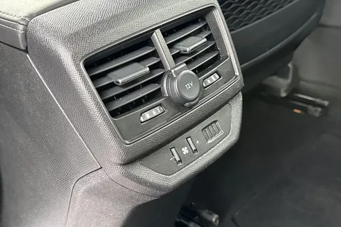 FV73LTF PEUGEOT 5008 1.5 BlueHDi Allure Premium + SUV 5dr Diesel EAT Euro 6 (s/s) (130 ps) Thumbnail #39