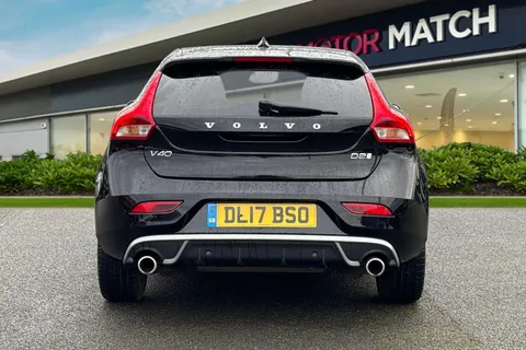 DL17BSO Volvo V40 2.0 D2 R-Design Pro Euro 6 (s/s) 5dr Thumbnail #5