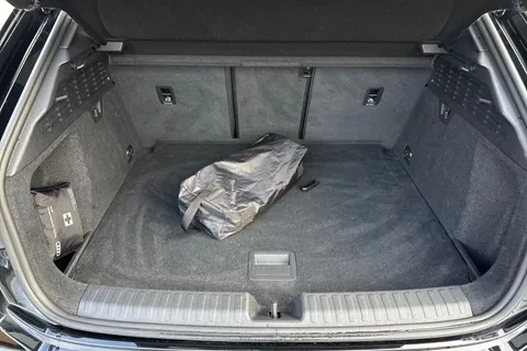 KW73SWY Audi A3 Black Edition 35 TDI 150 PS S tronic Thumbnail #8